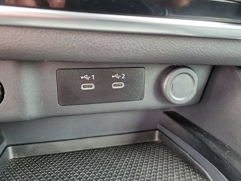 Used 2024 Nissan Rogue S AWD/4WD image 23