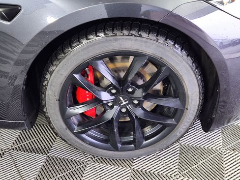 Used 2024 Tesla Model 3 Performance image 9