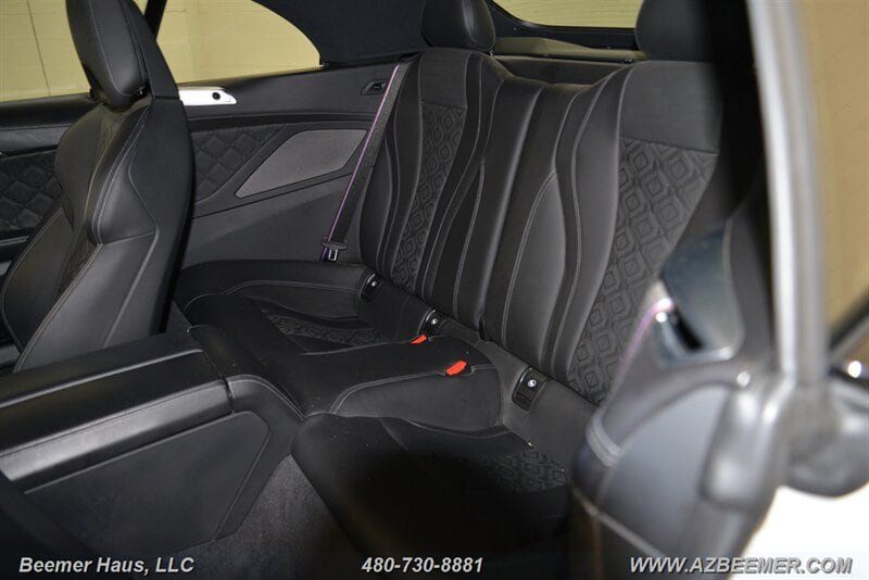 Used 2023 BMW M8 Competition w/ M Carbon Exterior Package AWD/4WD image 22