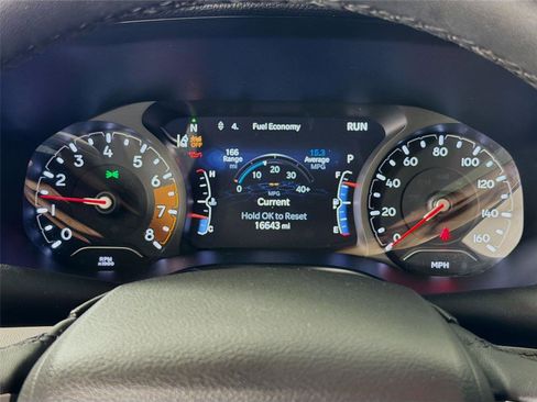 Used 2024 Jeep Compass Limited AWD/4WD image 13