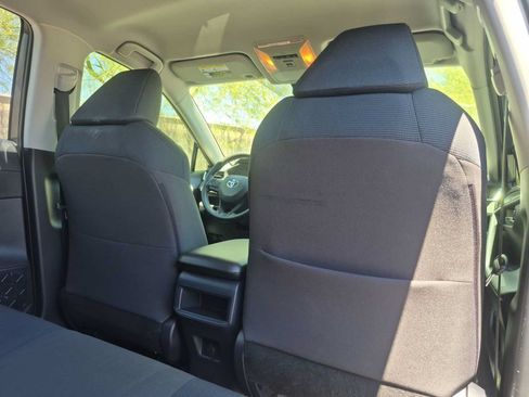 Used 2019 Toyota RAV4 LE w/ All Weather Liner Package AWD/4WD image 16