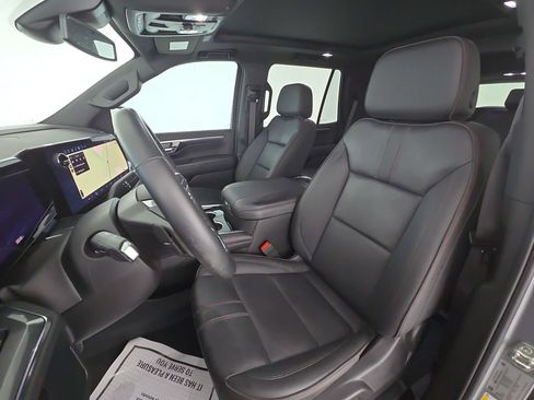 Certified 2025 Chevrolet Tahoe RST w/ Comfort Package RWD image 26