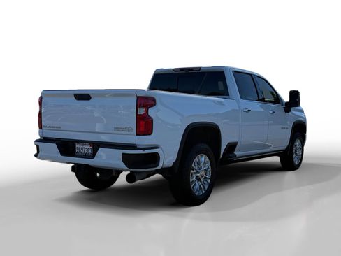 Used 2021 Chevrolet Silverado 2500 High Country w/ Z71 Off-Road Package AWD/4WD image 5