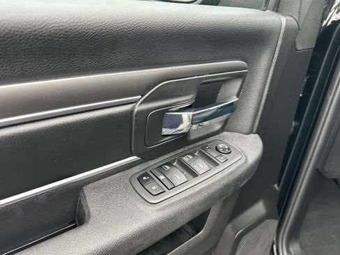 Used 2022 RAM 1500 Warlock w/ Electronics Group AWD/4WD image 18