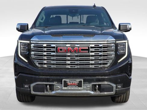 New 2026 GMC Sierra 1500 Denali w/ Denali Reserve Package AWD/4WD image 8