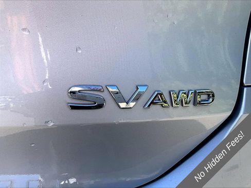 Used 2018 Nissan Rogue SV w/ Premium Package AWD/4WD image 8