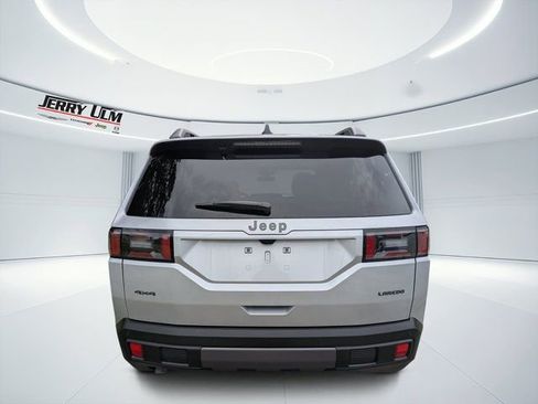 New 2026 Jeep Cherokee Laredo AWD/4WD image 4
