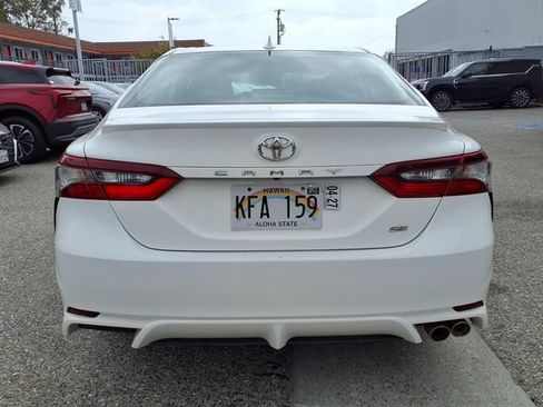 Used 2022 Toyota Camry SE w/ Carpet Mat Package (TMS) FWD image 22