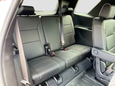 Used 2023 Chevrolet Traverse Premier w/ Redline Edition AWD/4WD image 29