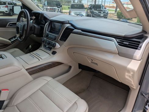 Used 2018 GMC Yukon XL Denali w/ Denali Ultimate Package RWD image 29
