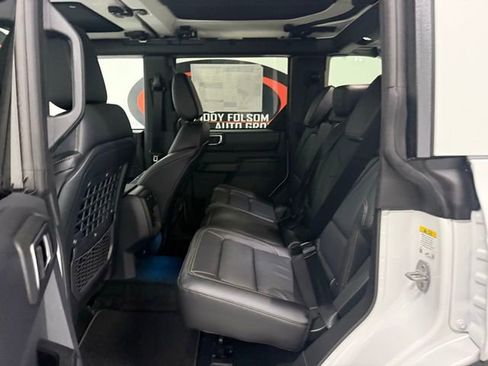 New 2025 Ford Bronco Badlands image 15