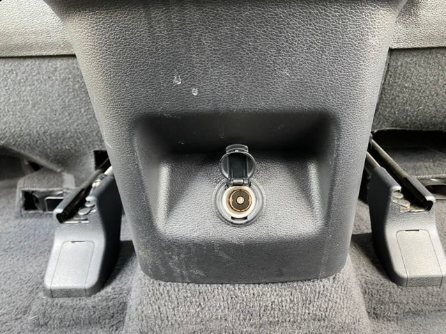 Used 2025 Kia Telluride S FWD image 43