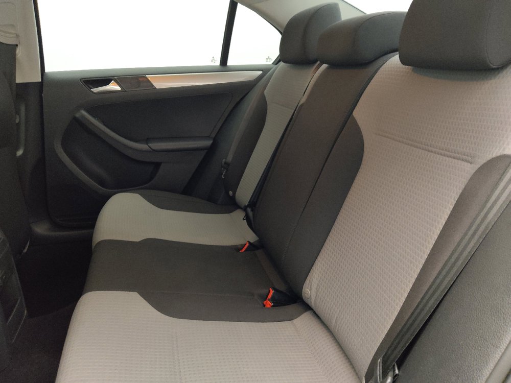 Used 2018 Volkswagen Jetta S FWD image 18