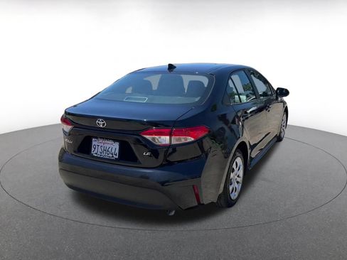 Used 2025 Toyota Corolla LE FWD image 15