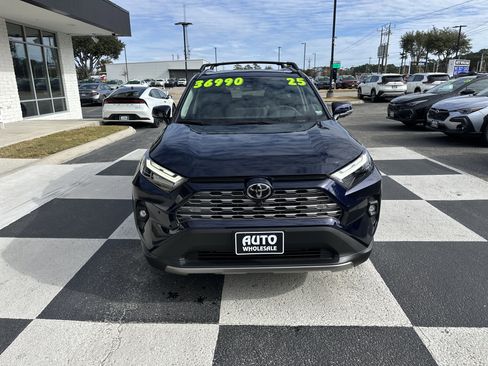 Used 2025 Toyota RAV4 Limited image 2