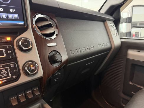 Used 2015 Ford F250 Lariat w/ Chrome Package AWD/4WD image 26