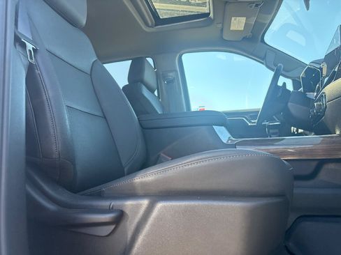 Used 2026 Chevrolet Silverado 1500 RST w/ Dark Appearance Package AWD/4WD image 25