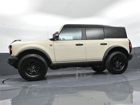Used 2025 Ford Bronco Badlands AWD/4WD image 29