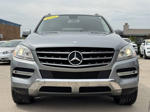 Used 2012 Mercedes-Benz ML 350 4MATIC w/ Premium 1 Pkg image 3