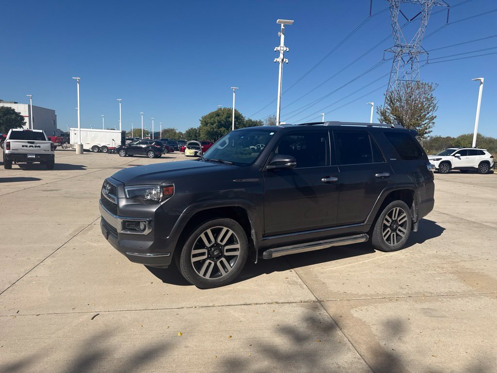 Used 2018 Toyota 4Runner Limited AWD/4WD image 3