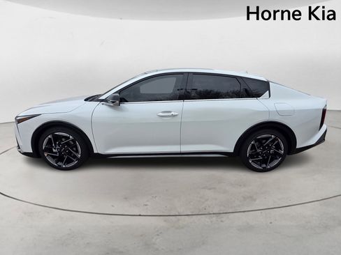 New 2025 Kia K4 GT-Line image 6
