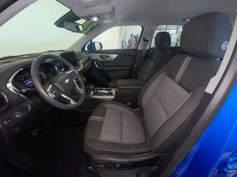 Used 2024 Chevrolet Blazer LT w/ Convenience Package FWD image 28