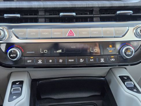 Certified 2024 Kia Telluride SX image 16