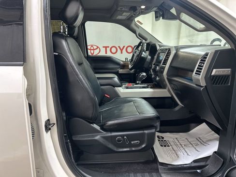 Used 2016 Ford F150 Lariat w/ Equipment Group 502A Luxury image 13