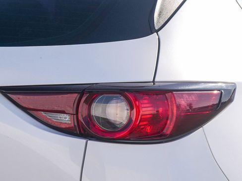 Used 2019 MAZDA CX-5 Sport w/ I-ACTIVSENSE Package image 10