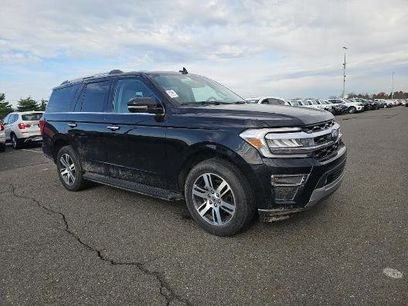 Used 2024 Ford Expedition Limited