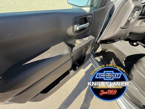 New 2026 Chevrolet Silverado 1500 W/T image 7