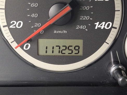 Used 2006 Honda CR-V LX image 16