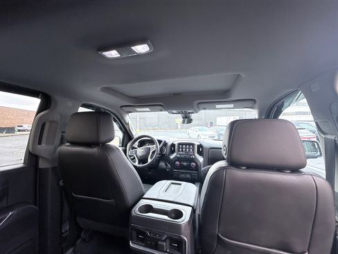 Used 2020 Chevrolet Silverado 1500 LTZ w/ LTZ Premium Package image 13