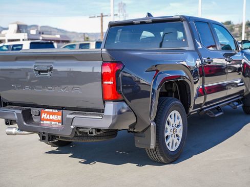 New 2026 Toyota Tacoma SR5 image 9