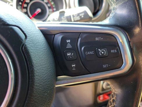 Used 2021 Jeep Wrangler Unlimited Rubicon image 24