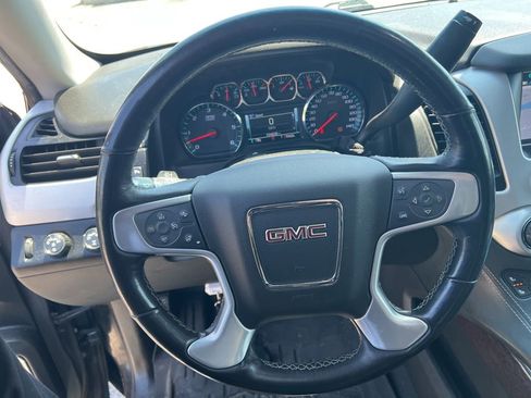 Used 2019 GMC Yukon SLT w/ Premium Edition AWD/4WD image 6