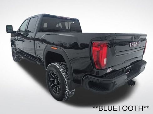Used 2021 GMC Sierra 2500 AT4 image 3
