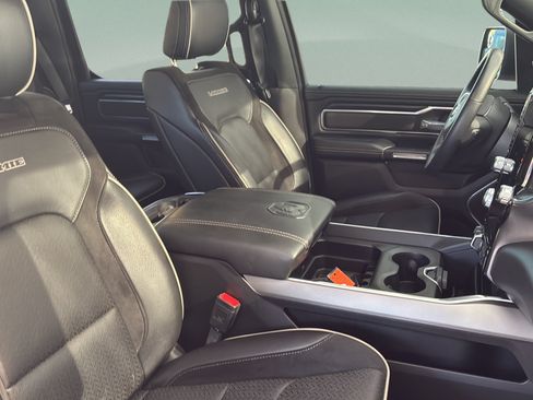 Used 2023 RAM 1500 Laramie AWD/4WD image 27
