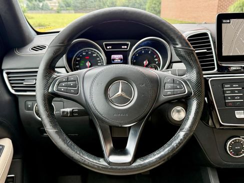 Used 2017 Mercedes-Benz GLS 450 4MATIC image 23