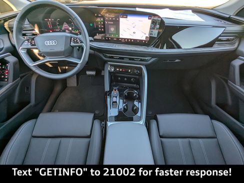 New 2025 Audi Q5 Premium Plus image 18