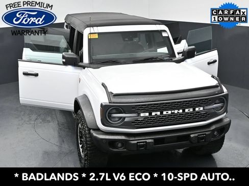 Used 2023 Ford Bronco Badlands w/ Sasquatch Package AWD/4WD image 34