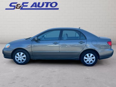 Used 2008 Toyota Corolla CE FWD image 2