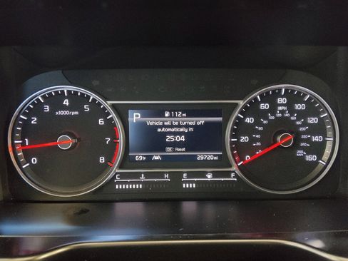 Used 2023 Kia Sorento S image 23