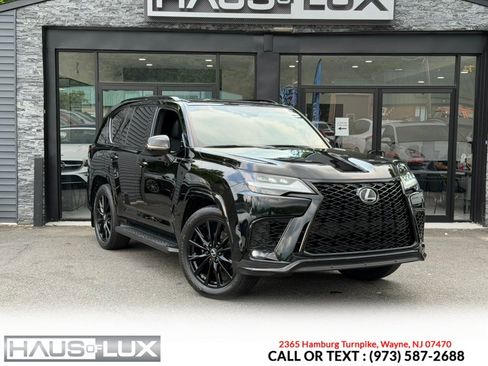 Used 2023 Lexus LX 600 F Sport w/ Accessory Package (Z1) AWD/4WD image 2