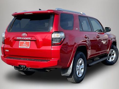 Used 2016 Toyota 4Runner SR5 image 5