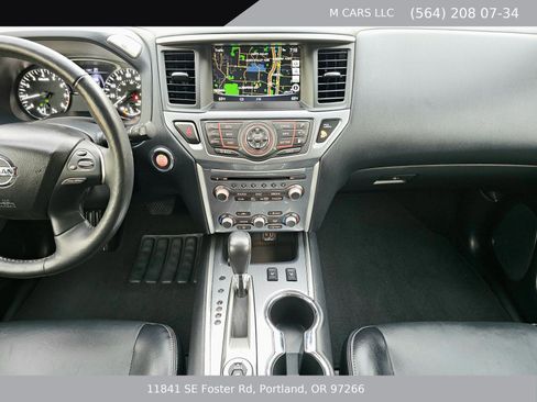 Used 2020 Nissan Pathfinder SL AWD/4WD image 14