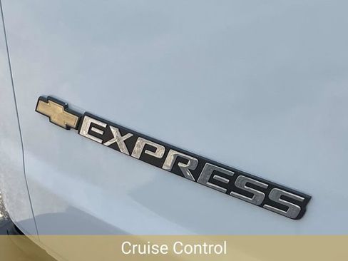 Used 2025 Chevrolet Express 2500 w/ Driver Convenience Package RWD image 12