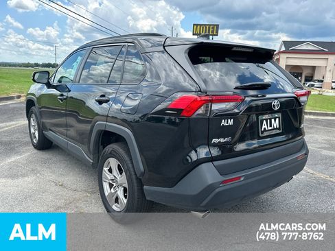Used 2023 Toyota RAV4 XLE FWD image 8