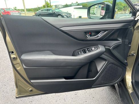 Used 2024 Subaru Outback Premium image 17