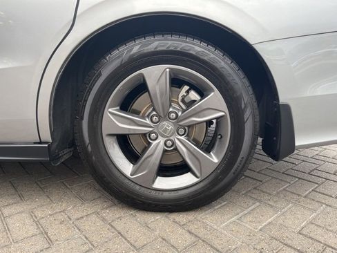 Used 2023 Honda Odyssey EX image 29